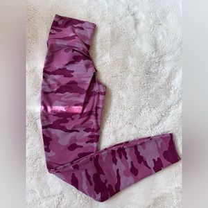 Hibiscus Camo